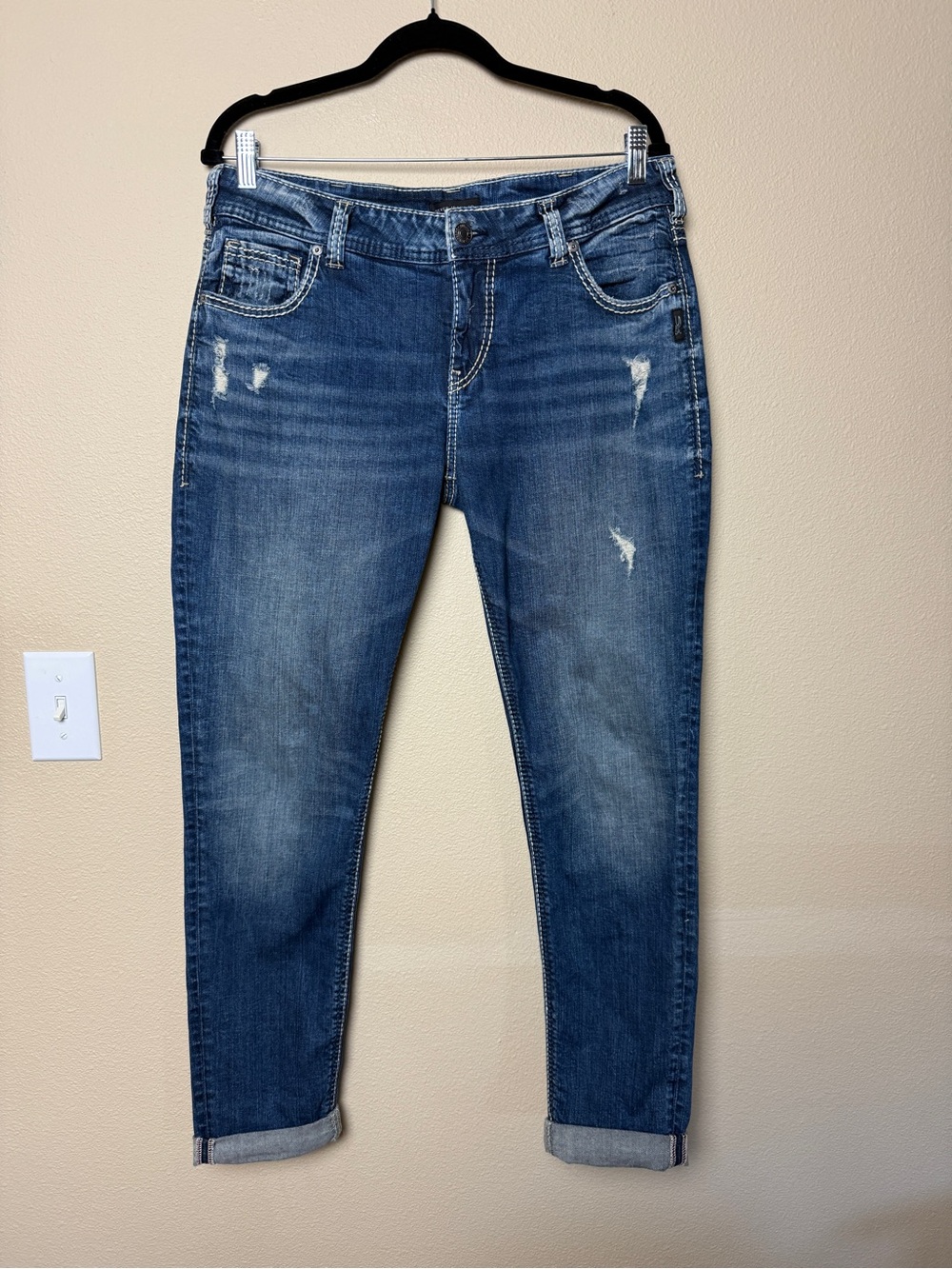 Silver Girlfriend Distressed Jeans Size 31